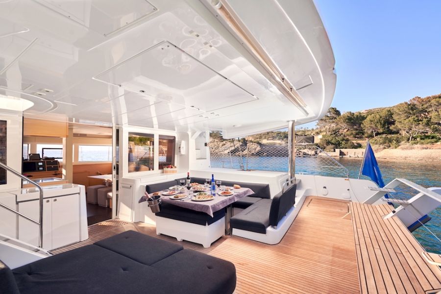 Catamaran Lagoon 52 charter Ibiza
