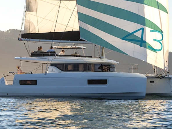 Lagoon 43 for sale