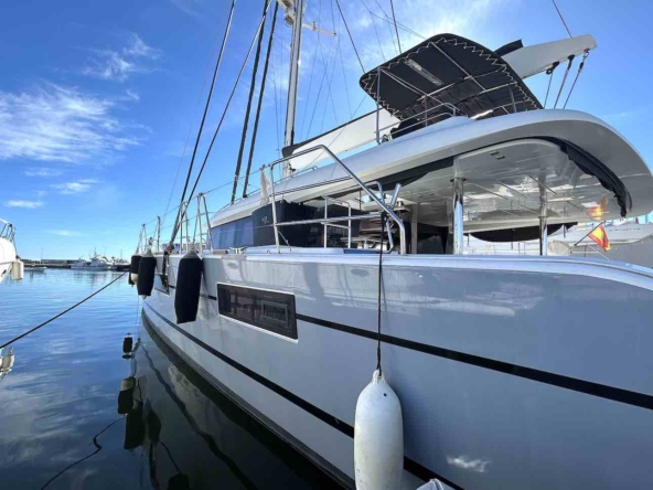 Lagoon 620 Essence for sale