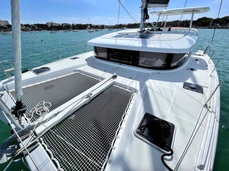 Lagoon 42 2020 for sale
