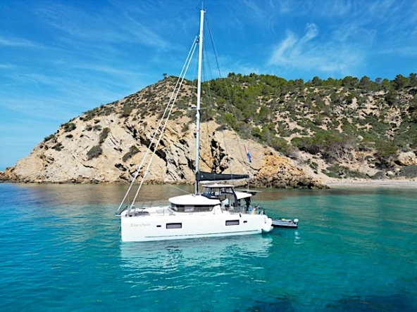 Lagoon 42 2020 for sale