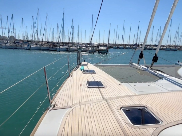 Lagoon 620 NEO-deck - The refit by Lagoon shipyard - KAT Marina