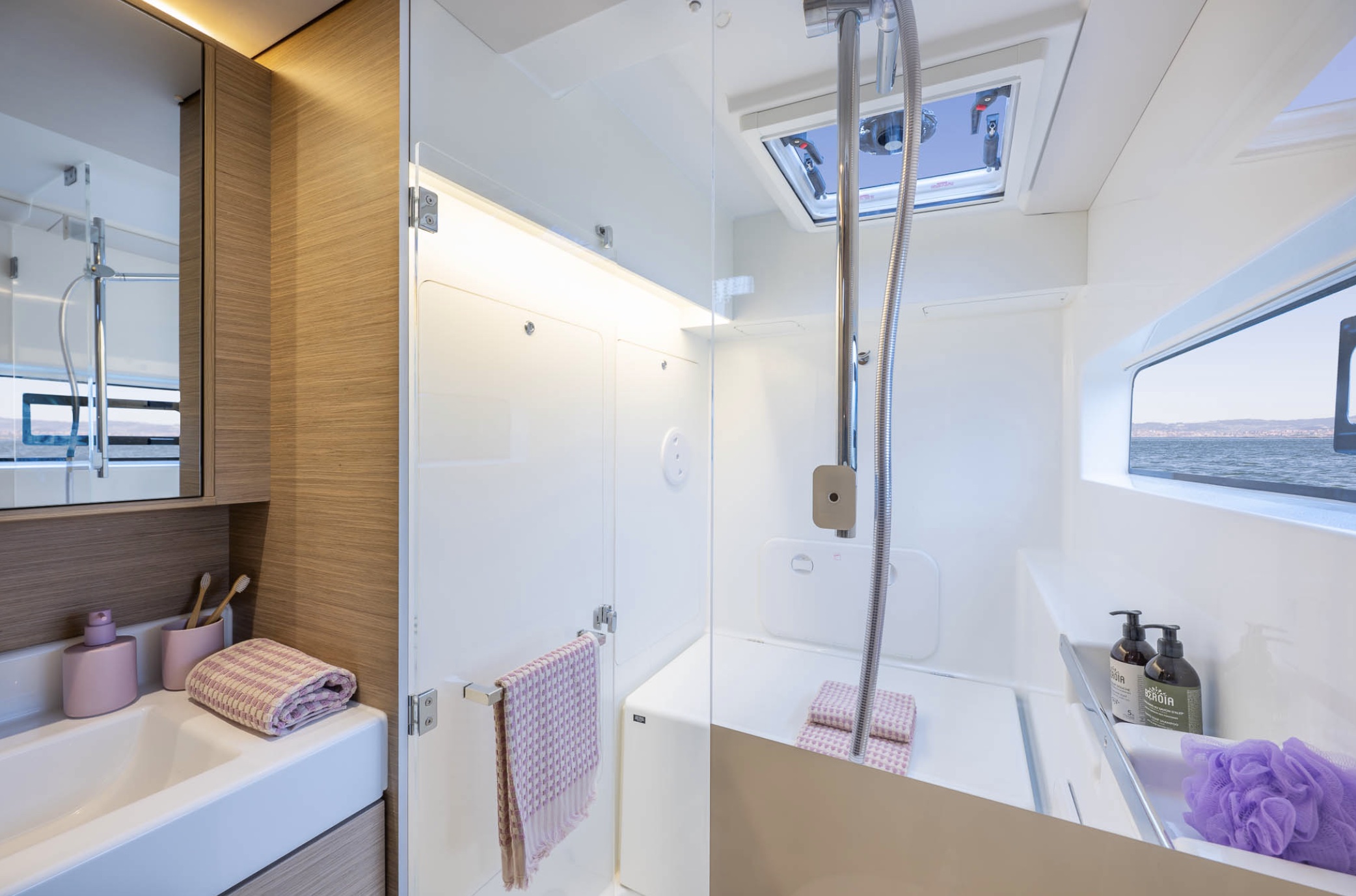 Lagoon 38 for sale