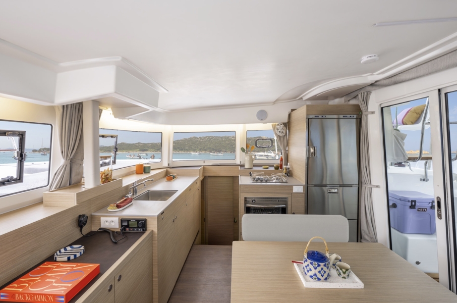 Lagoon 38 for sale