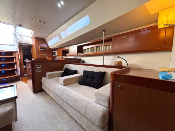Beneteau Oceanis 58 2010 for sale