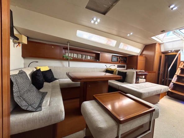 Beneteau Oceanis 58 2010 for sale