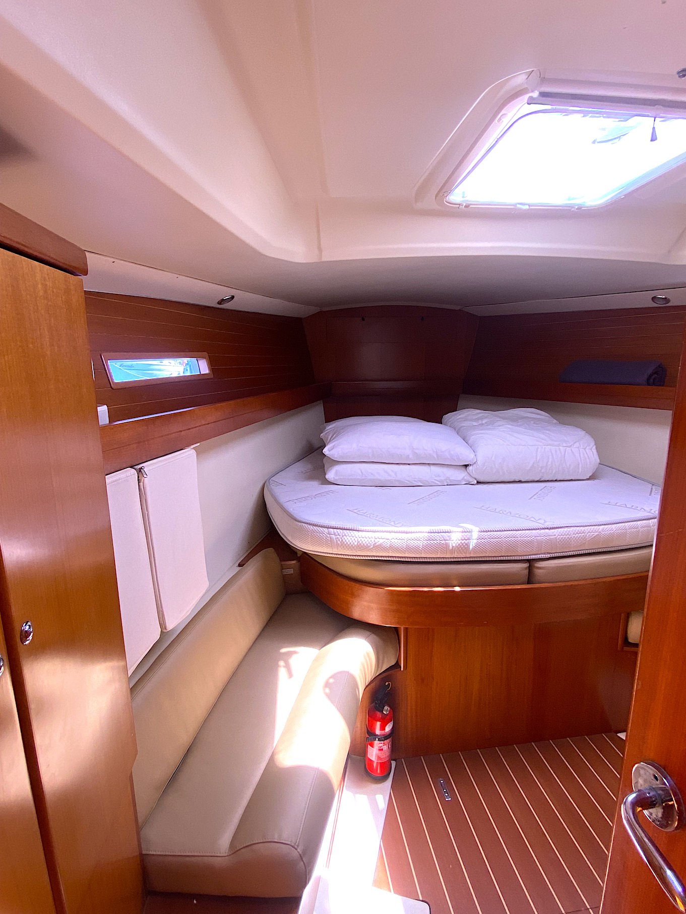 Dufour 425 GranLarge 2007 for sale