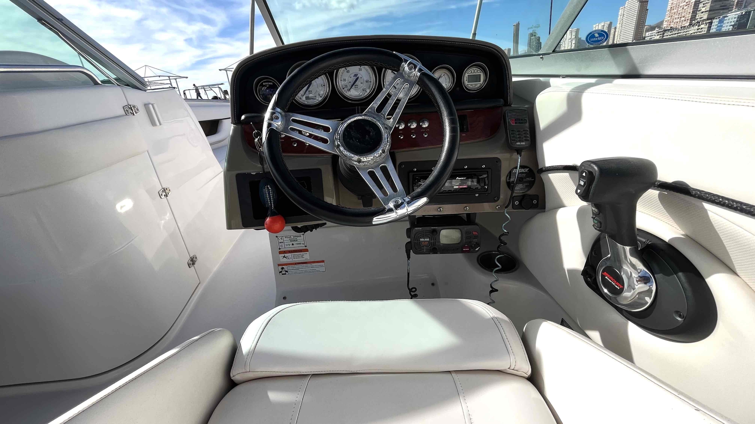 Four winns horizon 260 en venta
