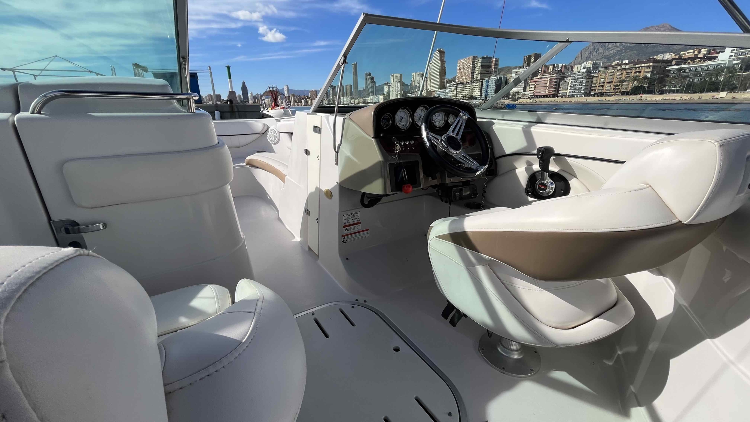Four winns horizon 260 en venta