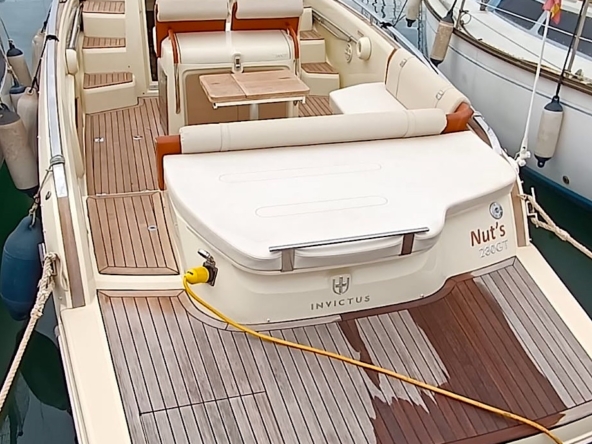 Invictus 280 GT en venta