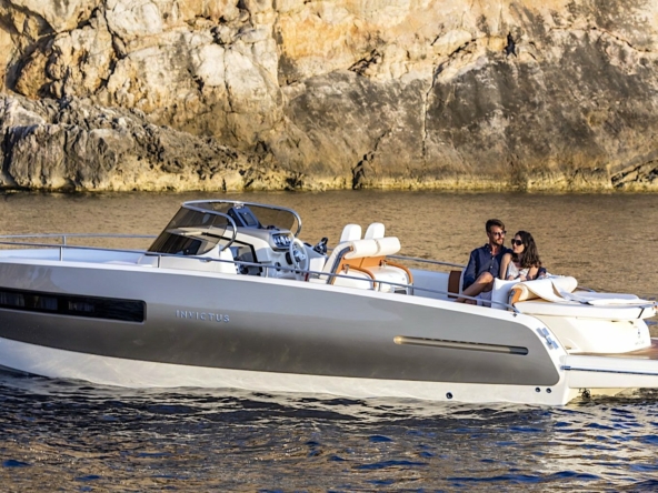 Invictus 280 GT for sale