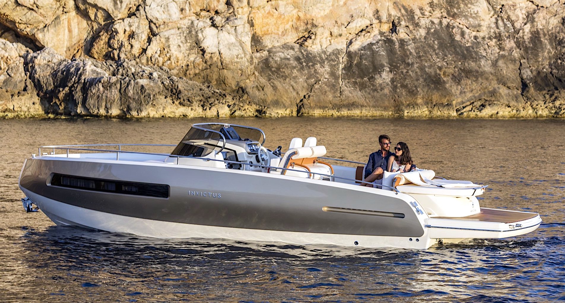 Invictus 280 GT for sale