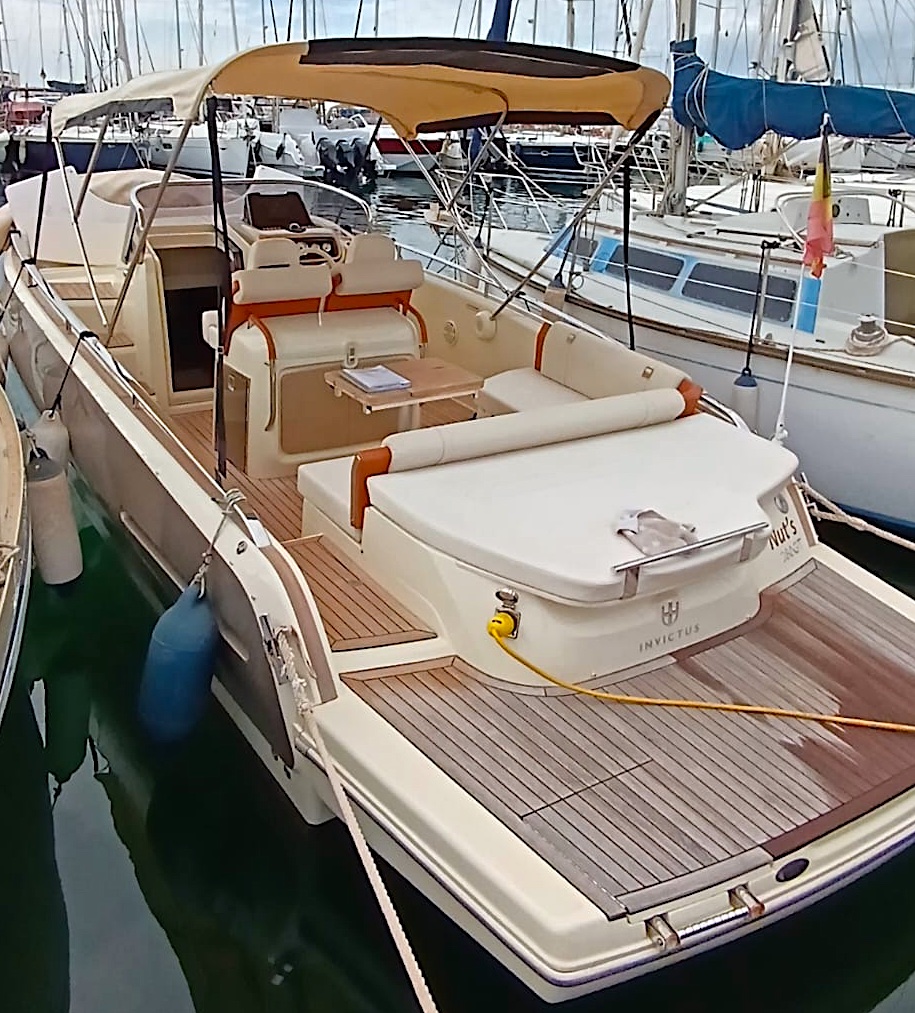 Invictus 280 GT en venta