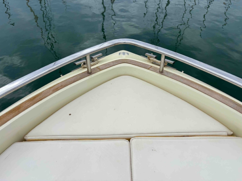 Invictus Yachts. Invictus GT280