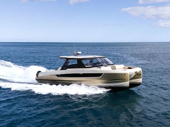 YOT 41_Yot Power catamarans 29