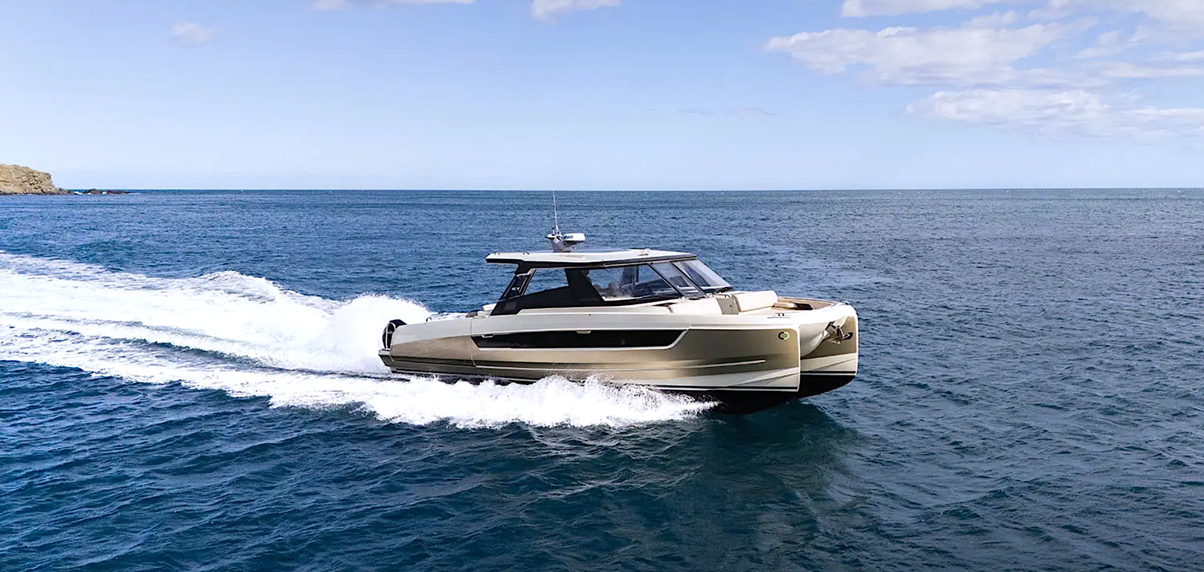 YOT 41_Yot Power catamarans 29