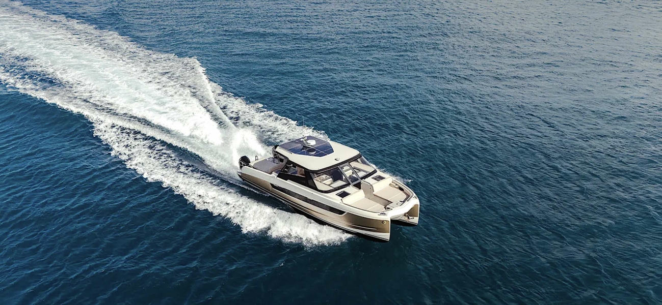 YOT 41_Yot Power catamarans 29