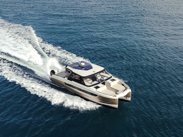 YOT 41_Yot Power catamarans 29