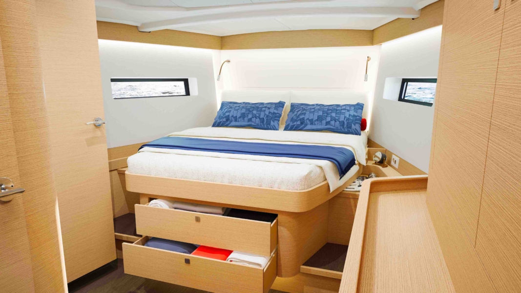 Sun-Odyssey-455-front-deck -KAT-Marina