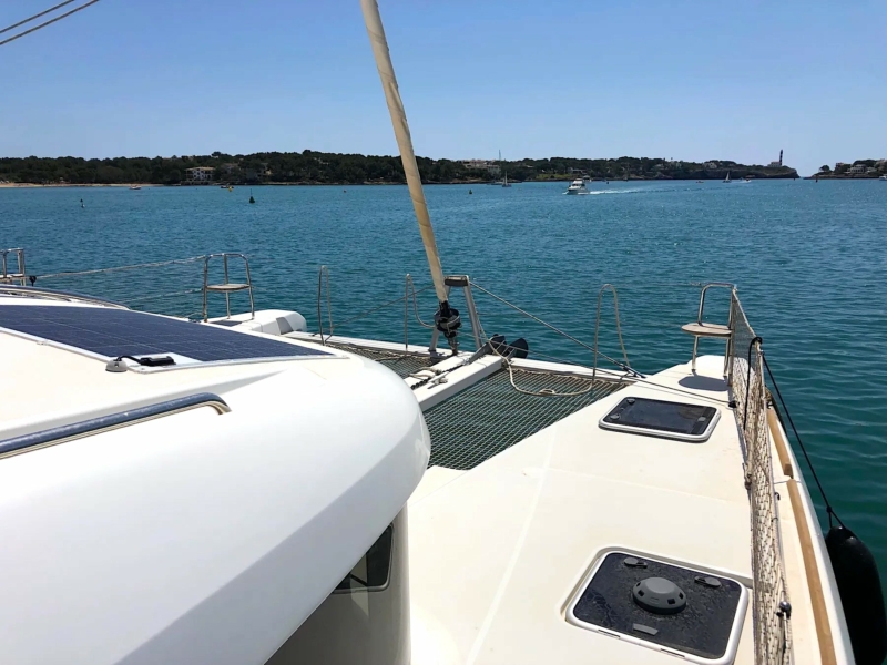 Lagoon-40-2020-4-cabins-for-sale