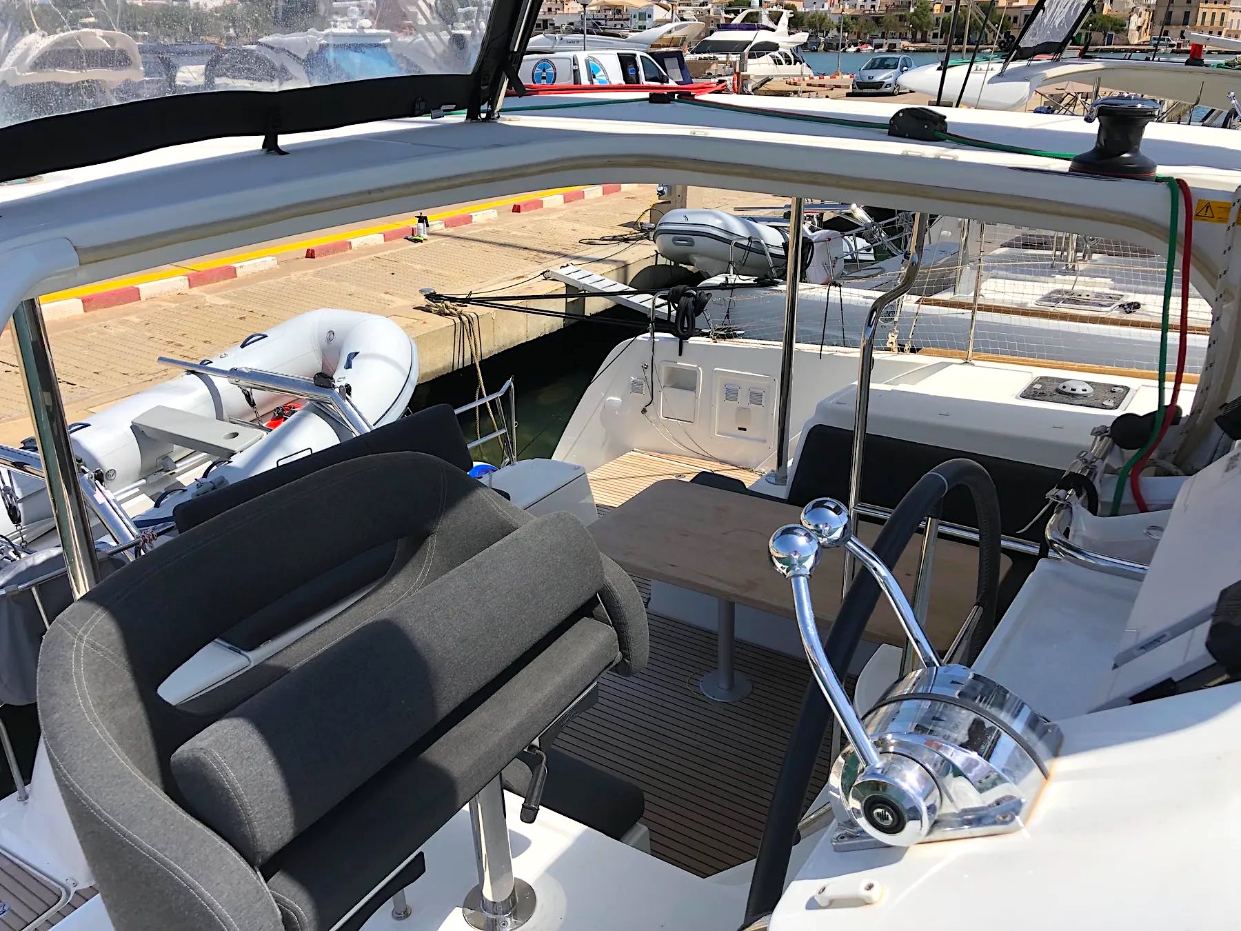 Lagoon-40-2020-4-cabins-for-sale