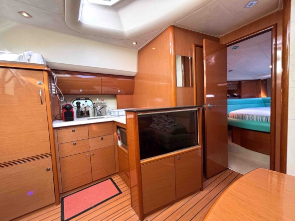 Prestige 42 S - galley - 2009 for sale - KAT Marina 17