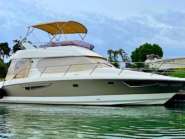 Jeanneau-Prestige-39-fly-KAT-Marina