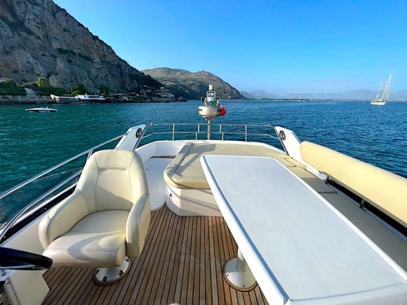 Prestige 39 fly - KAT Marina - fly