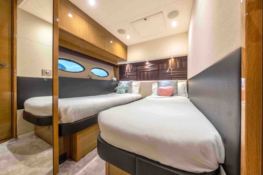 Princess-V72-en-venta