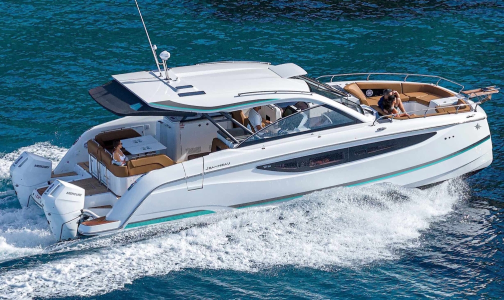 Jeanneau Catamarans - TH 38