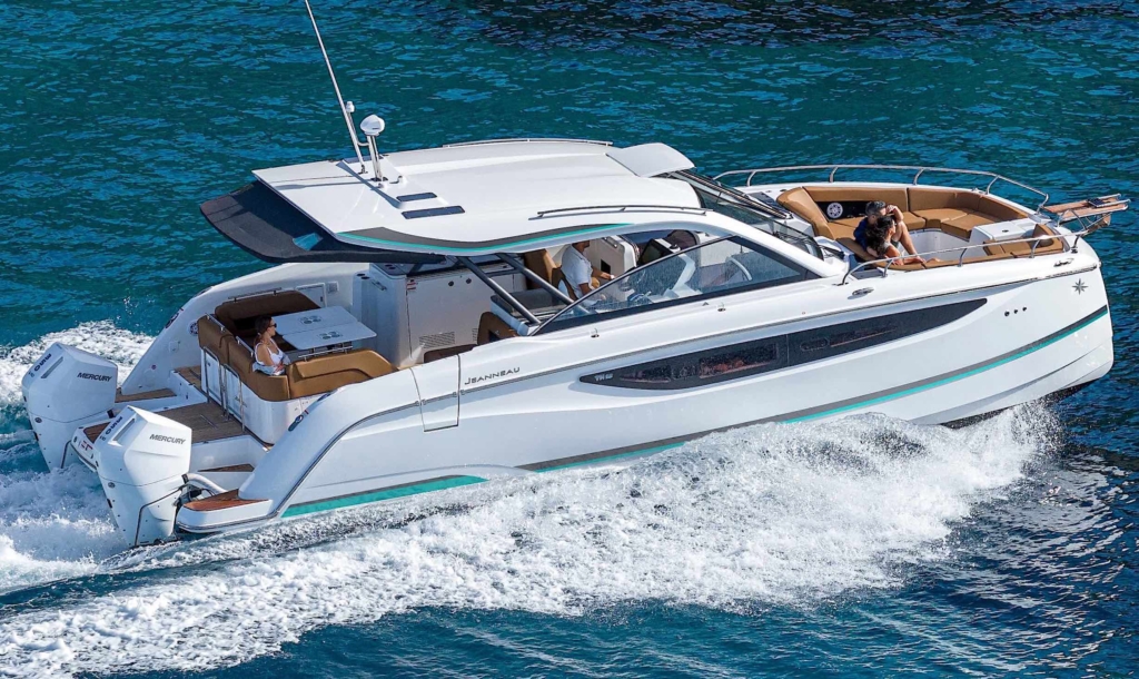 Jeanneau Catamarans - TH 38