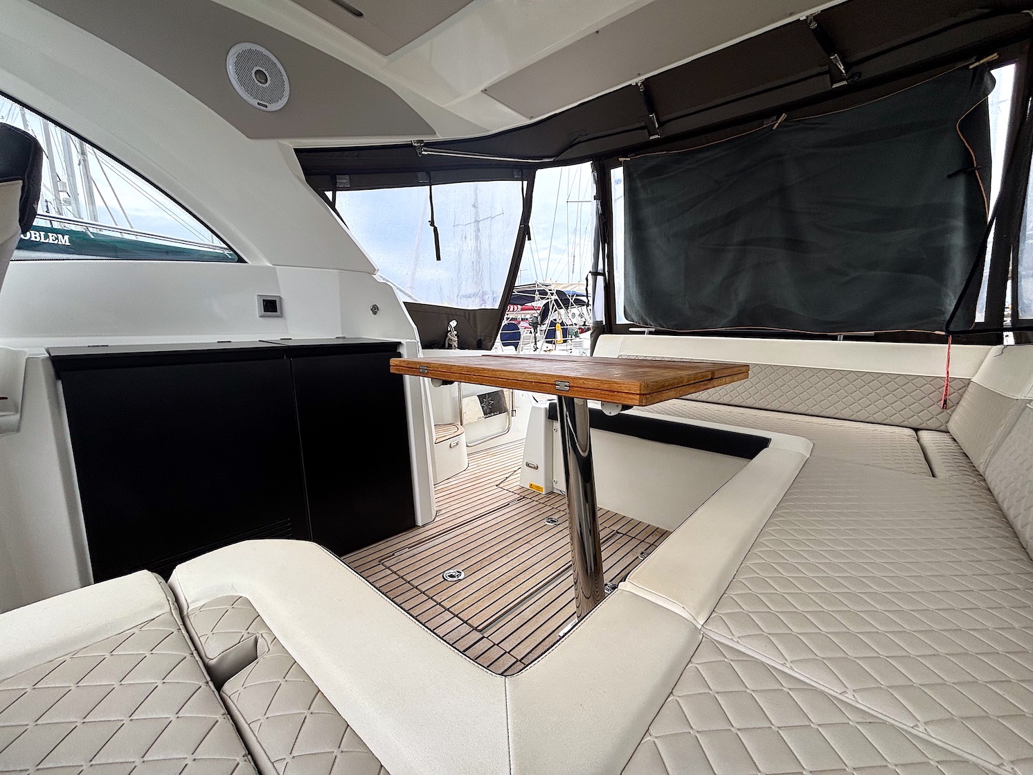 Jeanneau Leader 33 for sale