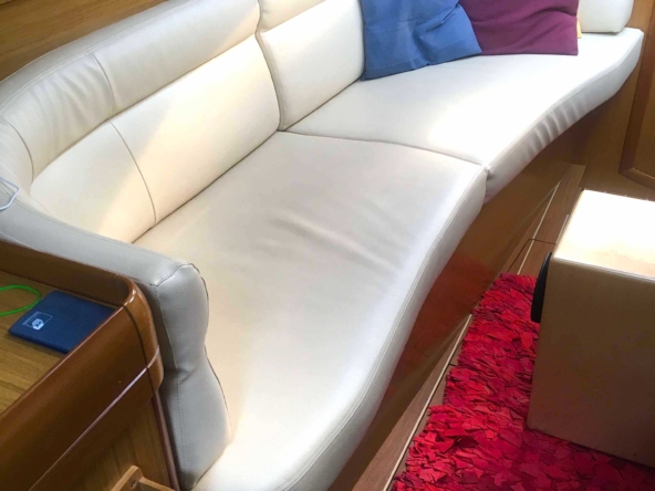 Sun Odyssey 39 DS 2 cabins for sale