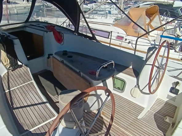 Sun Odyssey 39 DS 2 cabins for sale